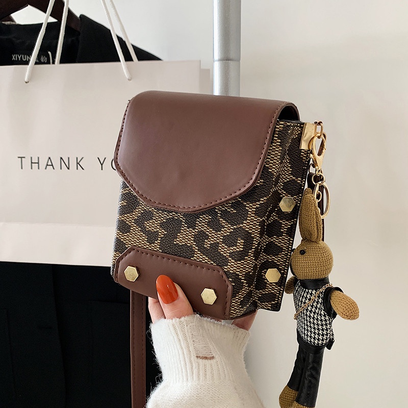 Túi đeo chéo mini dáng hộp họa tiết da rắn cao cấp ST09