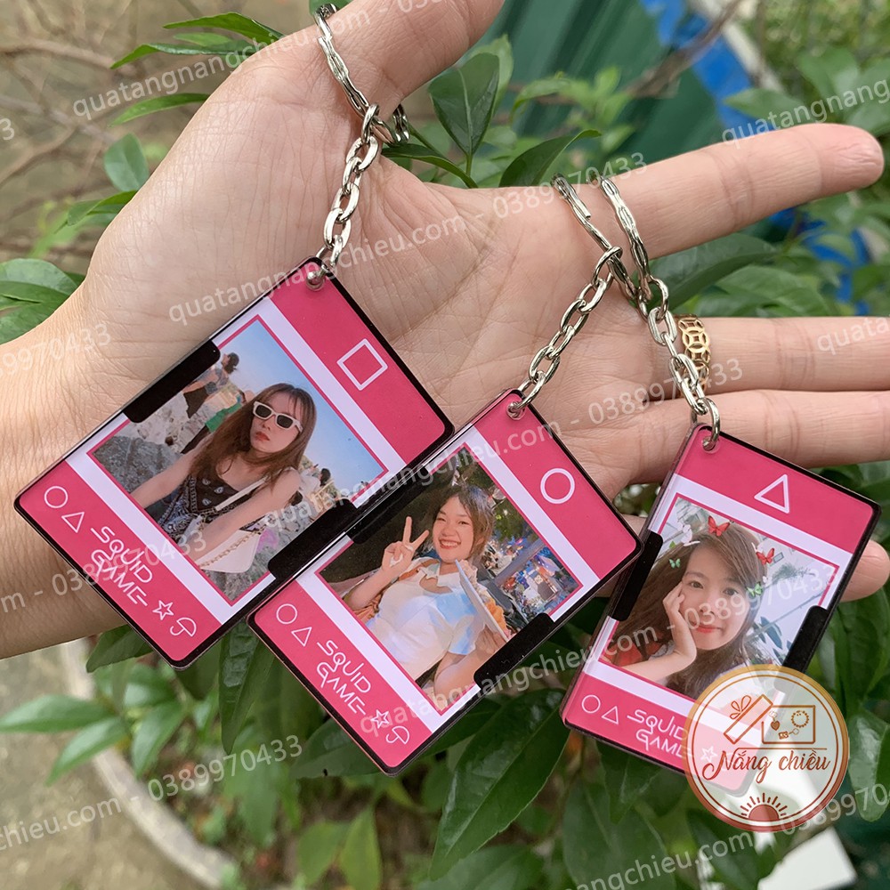 Móc khóa hình nhân vật Squid game, chất liệu mica in theo yêu cầu