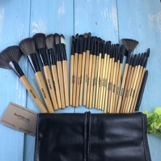 Bộ cọ trang điểm chuyên nghiệp BOBBI BROWN 24/32 cây lông mềm