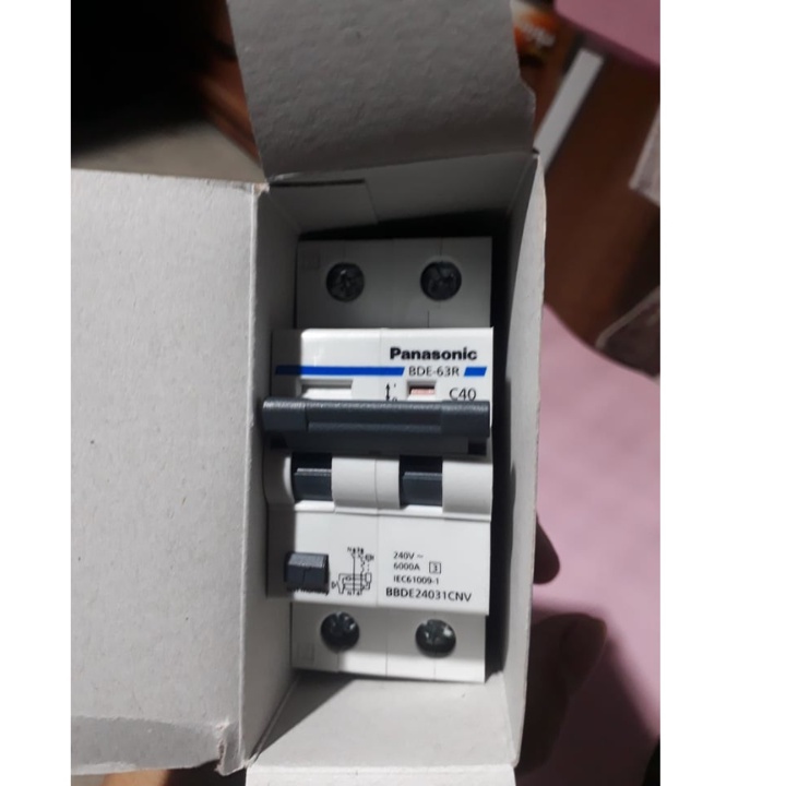 Át Tổng 2/40A Chính Hãng Panasonic