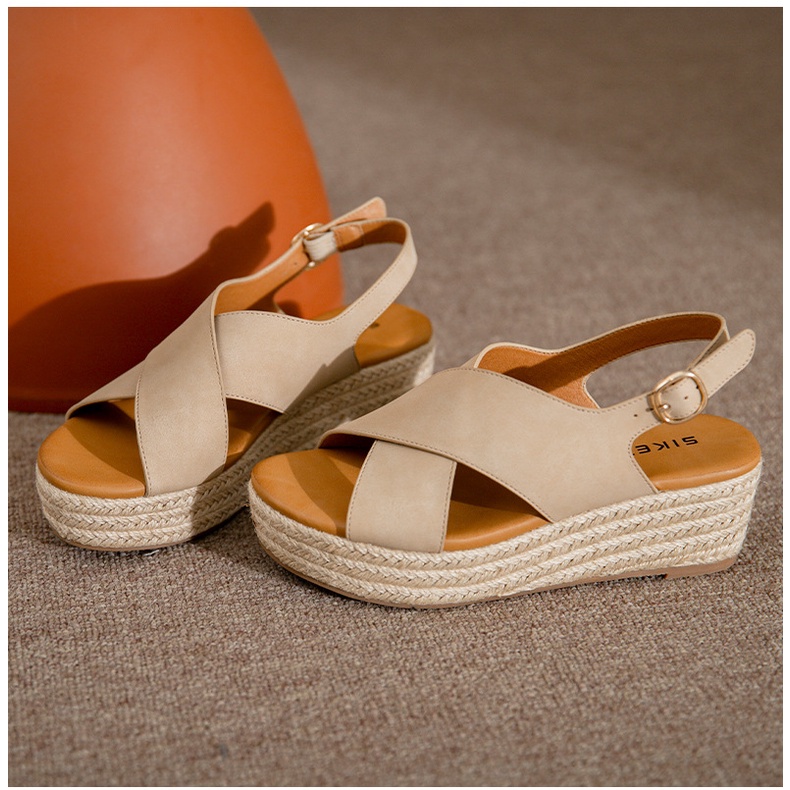 Giày sandal đế xuồng dày quai chéo thiết kế thoải mái thời trang năng động