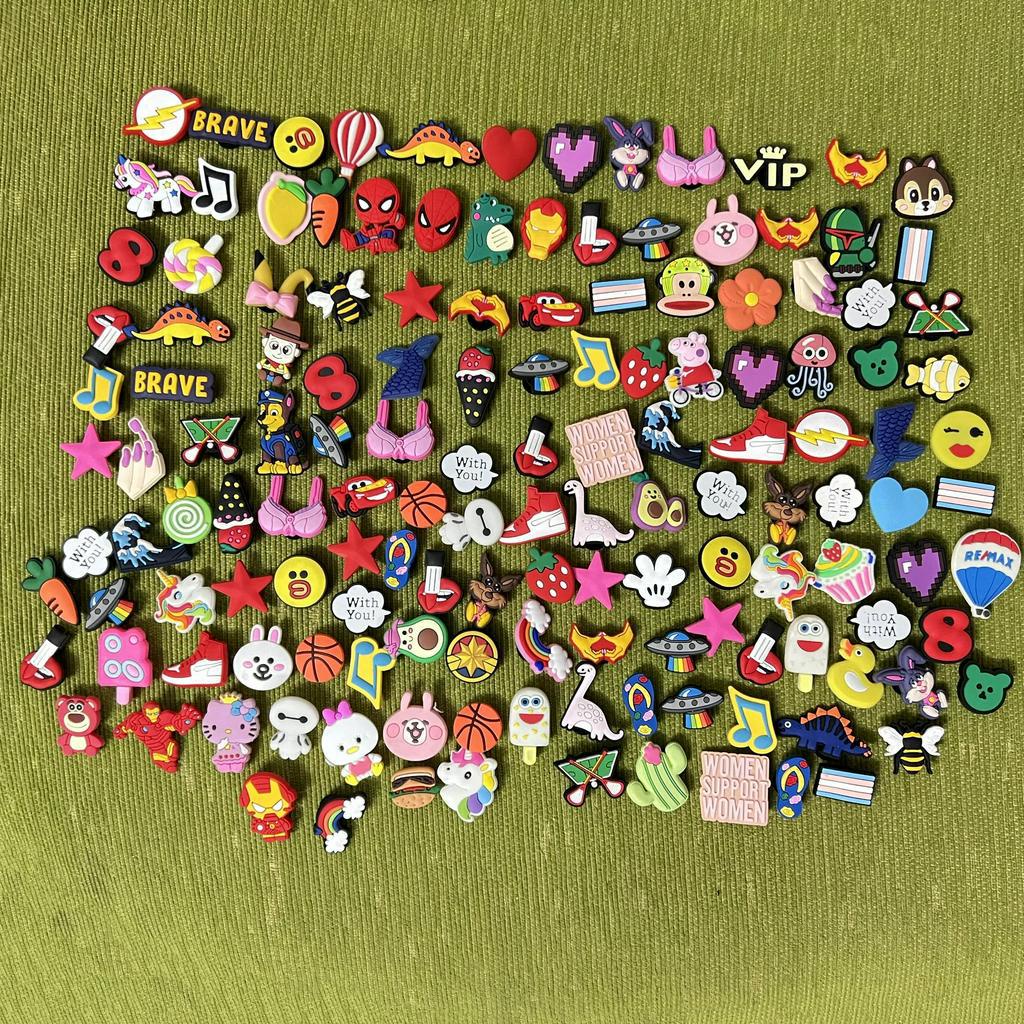 Sticker gắn dép crocs, jibbitz 2D trang trí dép crocs siêu xinh
