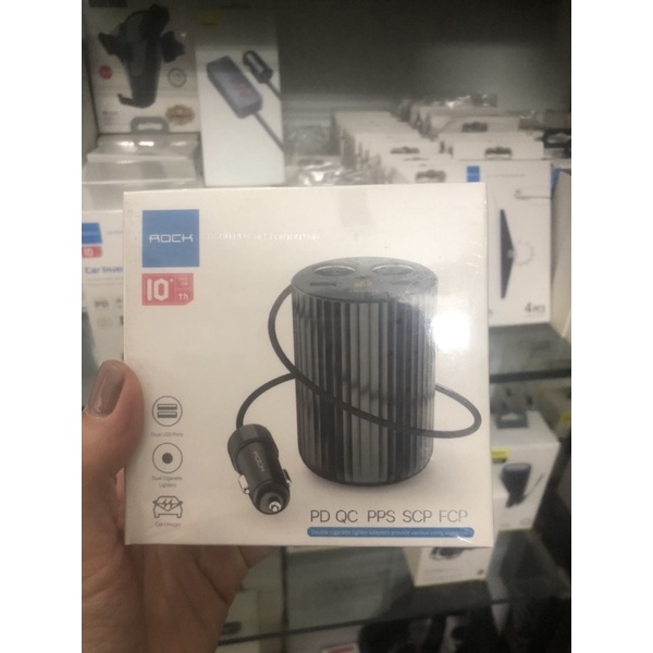 (HOT) Đổi nguồn điện, biến tần điện Rock cắm tẩu Ô tô 12v sang 110V-220V