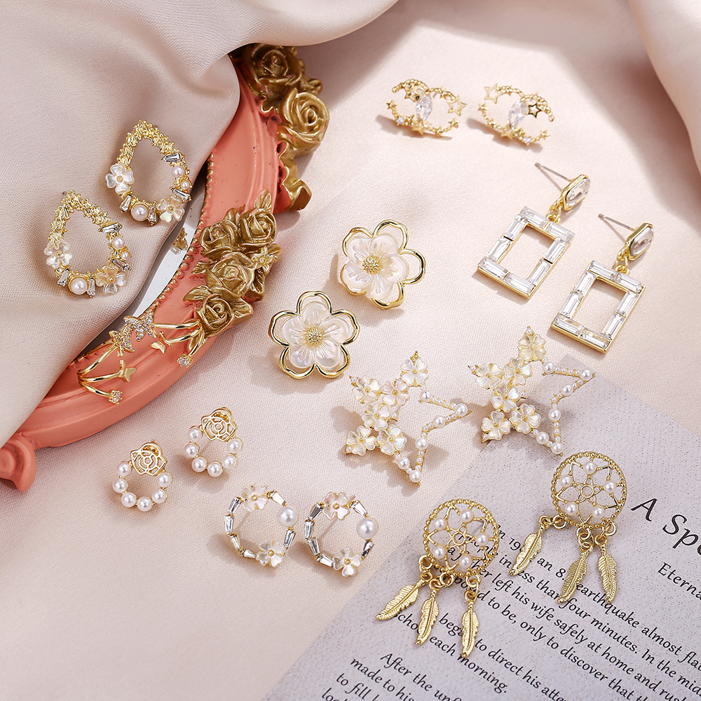 Khuyên Tai Nữ Đính Ngọc Thời Trang