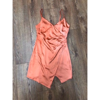Đầm dây vạt chéo F21