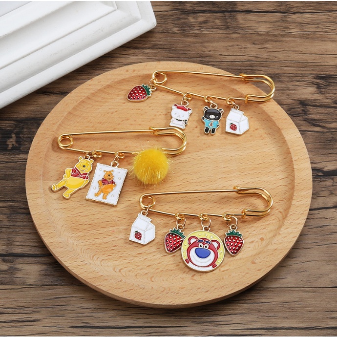 Ghim cài áo hình hoạt hình dễ thương