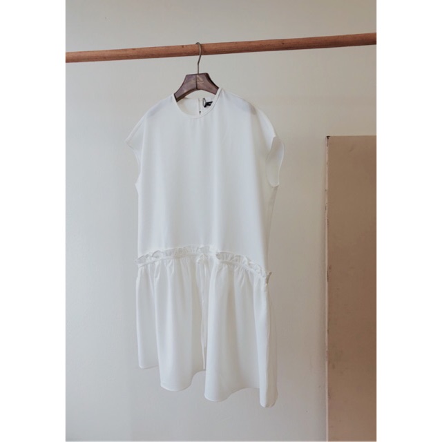 Váy Nữ Dáng Xòe MOMOCO Chất Vải Cao Cấp Thiết Kế Tay Liền Có Dây Nơ Rút M1773