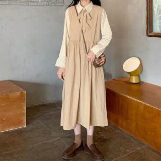 SET ÁO + YẾM VÁY CÓ TÁCH RỜI