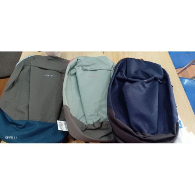 Balo du lịch Quechua 10 lít,siêu nhẹ, bền chắc .