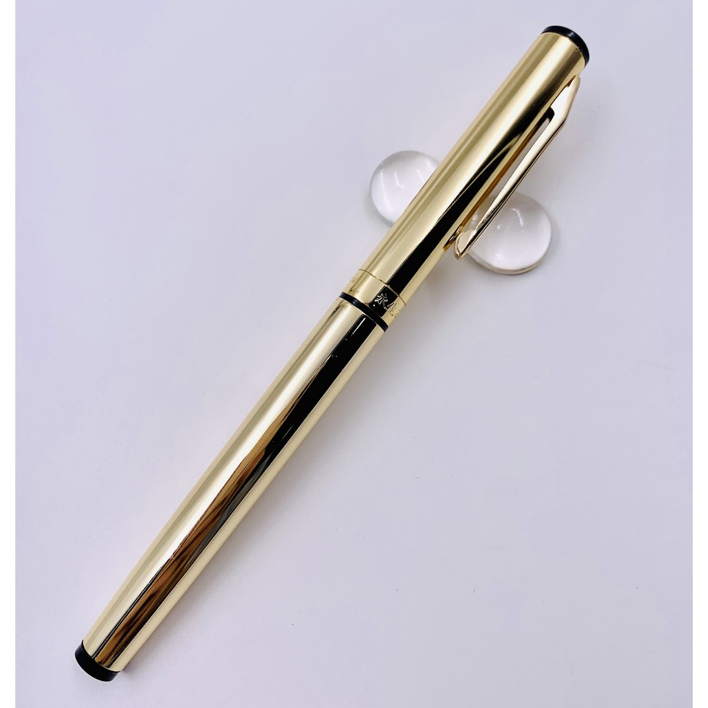Bút cổ Wingsung 228 mạ vàng, mua kèm mực, bút bi, bút máy.