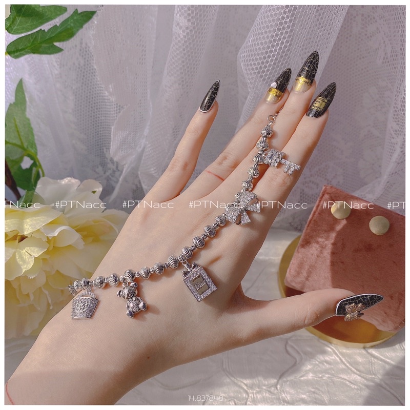 Lắc tay bi charm chai nước hoa sang trọng, lắc charm xi bạch kim .PTNACC.