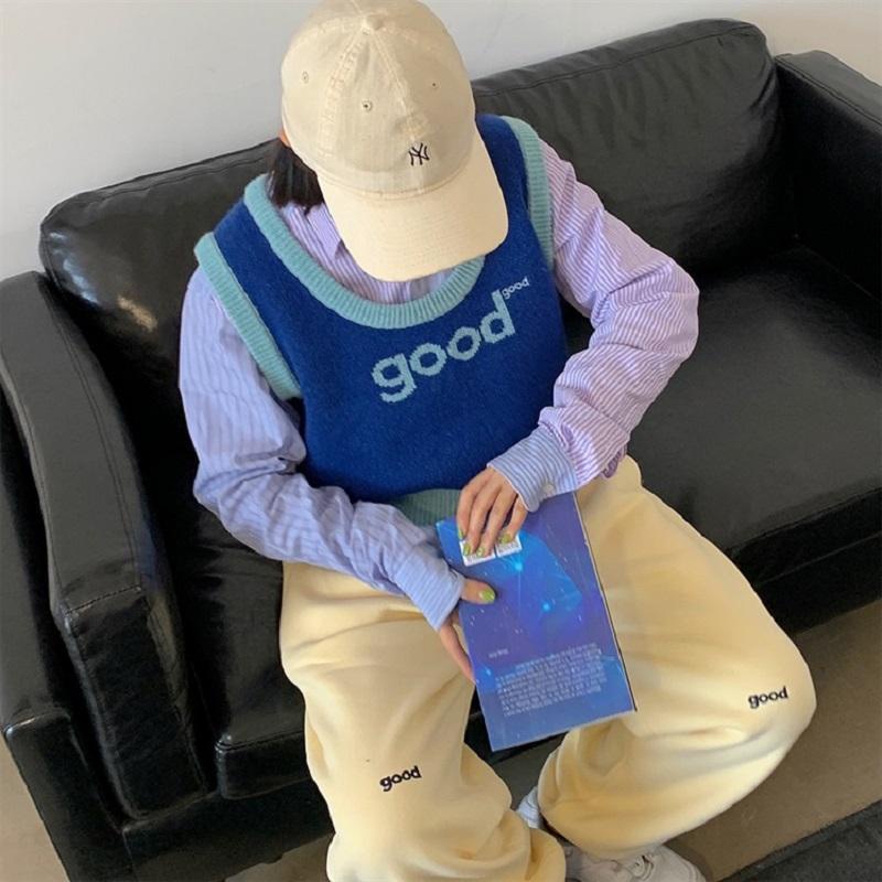 Áo khoác ghi lê dệt kim cổ tròn in chữ thời trang thu đông cho nữ