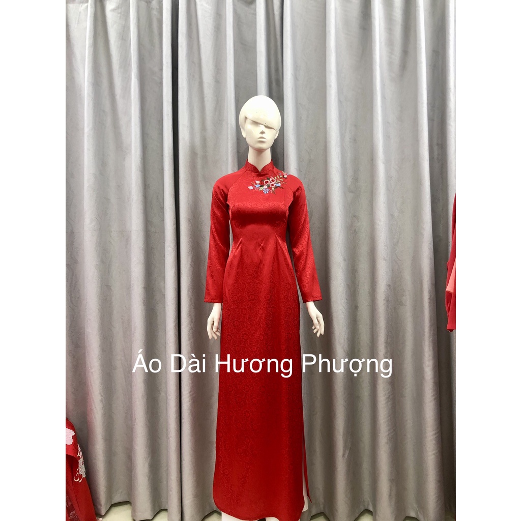 ÁO DÀI GẤM TƠ ĐỎ THÊU HOA