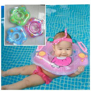 Phao bơi đỡ cổ cho bé