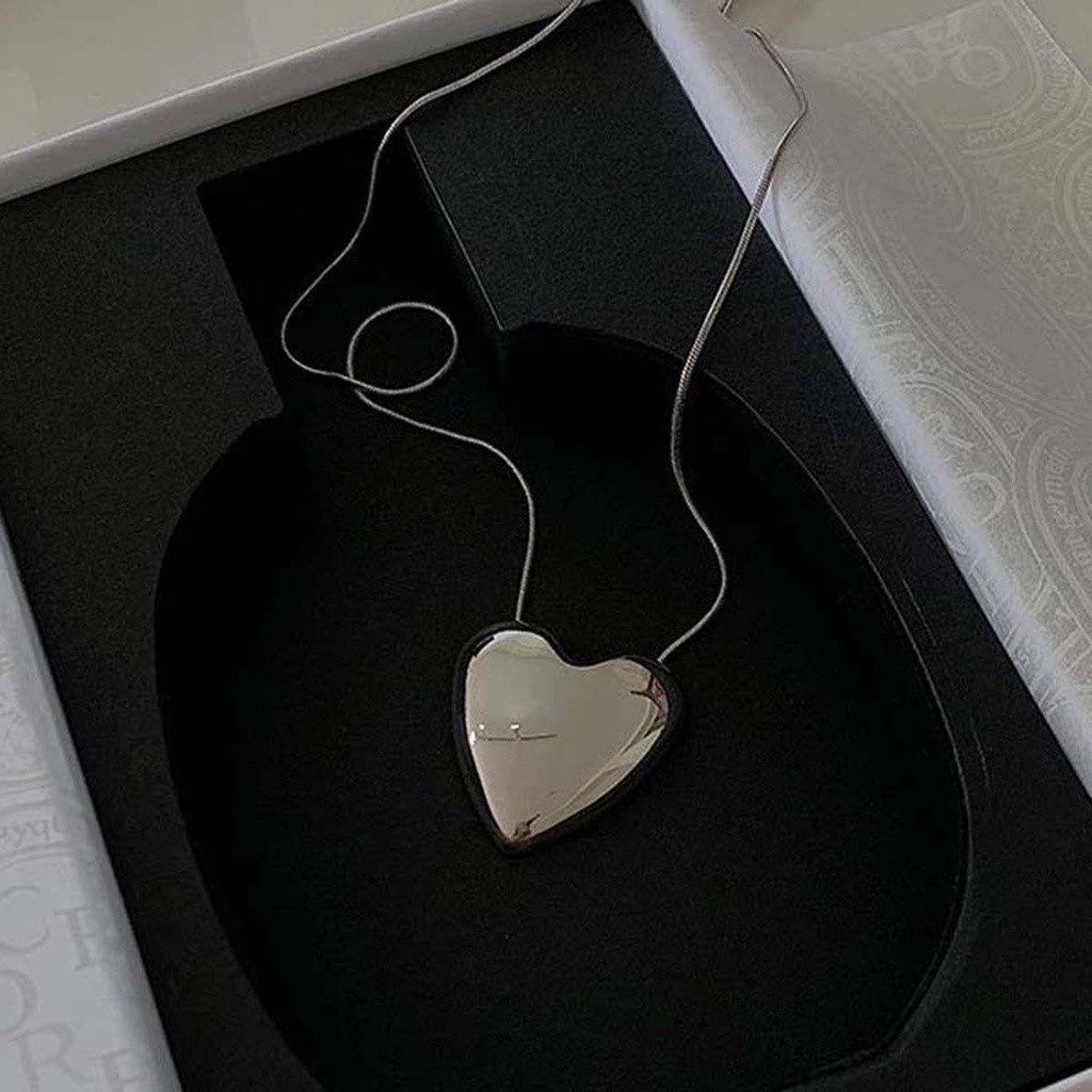 Vòng Cổ Choker Ba Chiều Mặt Trái Tim Ba Chiều Bằng Hợp Kim Đơn Giản Cổ Điển Dành Cho