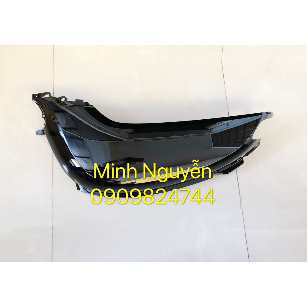 Ốp sườn sau xe Scoopy đời 2019-2020 màu đen bóng