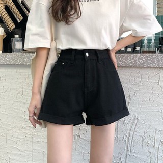 Quần short xếp ly năng động