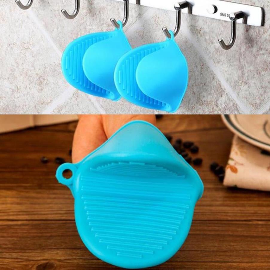 Găng tay cách nhiệt bằng silicon trơn màu tiện dụng cho bếp- K09
