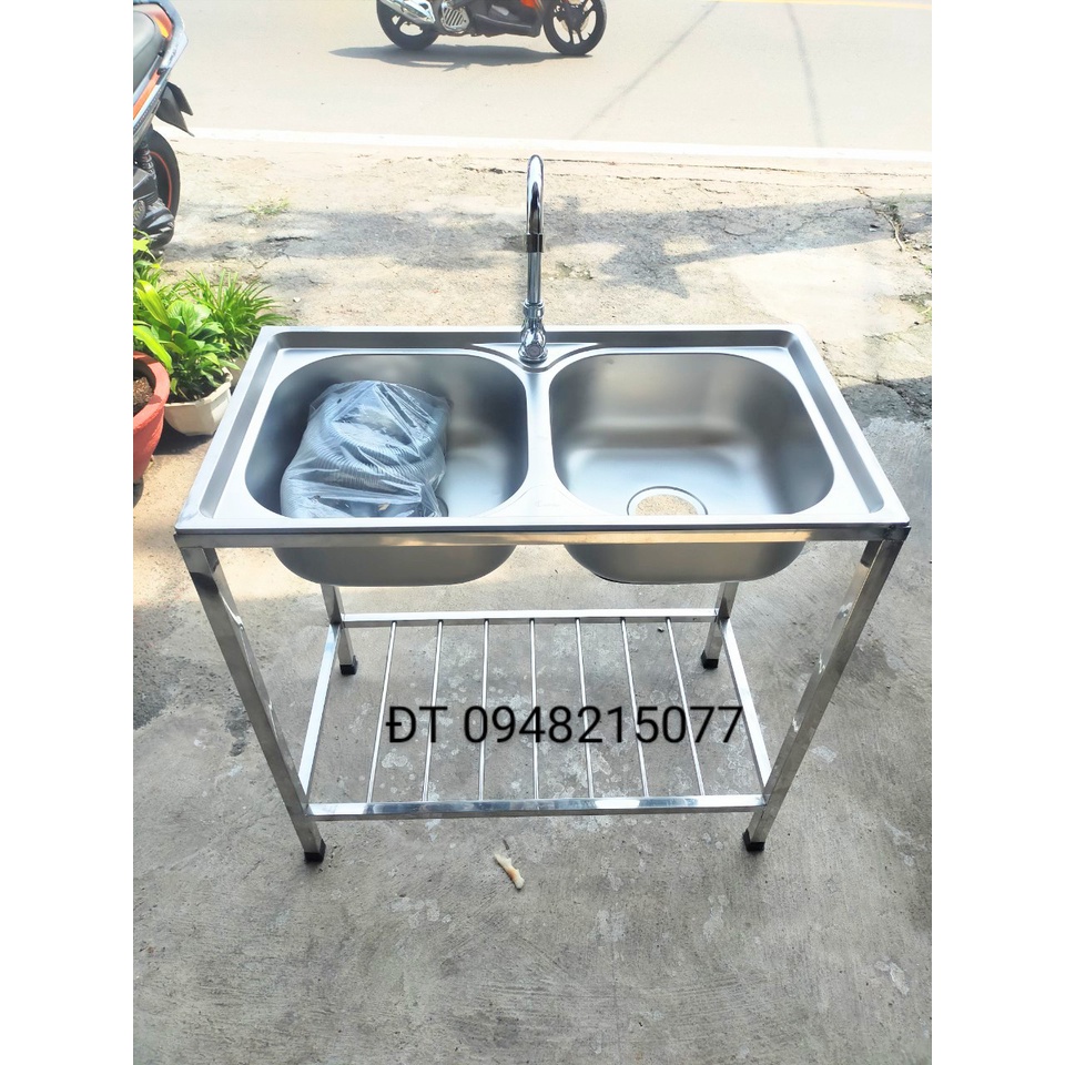 CHẬU RỬA CHÉN 2 HỘC CÓ CHÂN INOX CAO CẤP KT: 78 X 43 X 78 cao