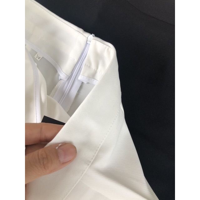 Chân váy bút chì dáng dài xẻ sau chất umi