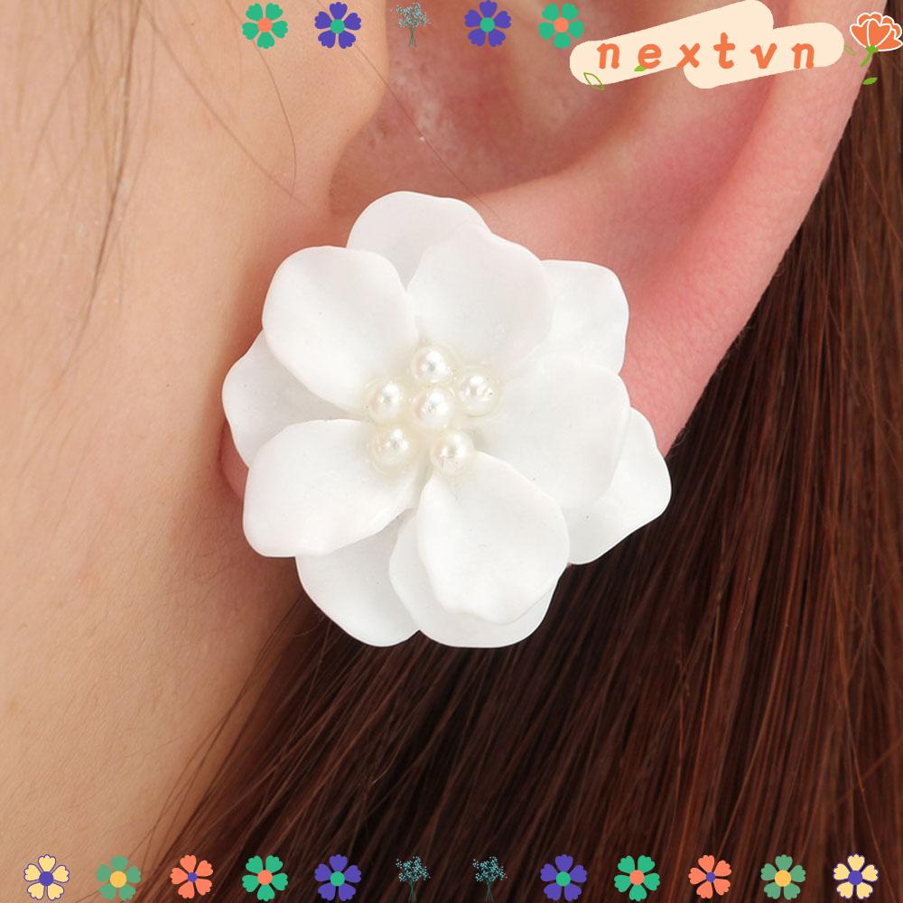 Bông Tai Hoa Trà Đính Ngọc Trai Nhân Tạo Phong Cách Boho