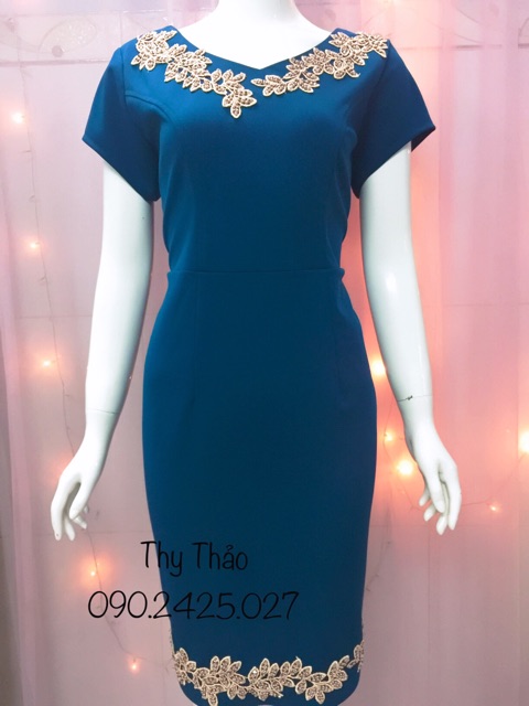 Đầm trung niên nữ thiết kế cổ tim