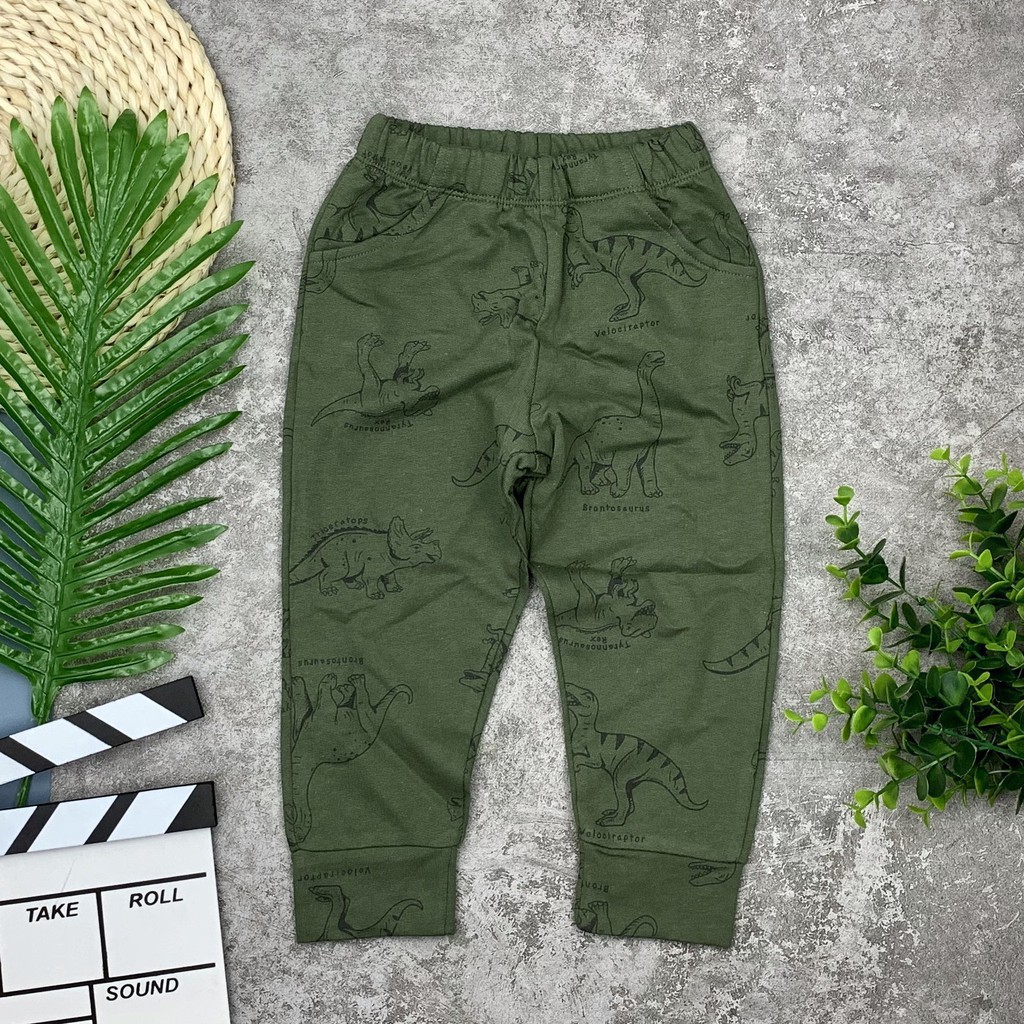 Quần nỉ da cá thu đông họa tiết bo gấu bé trai, bé gái size 1-10T, cho bạn từ 10-30kg. Chất nỉ da cá đẹp, đanh tay, ấm