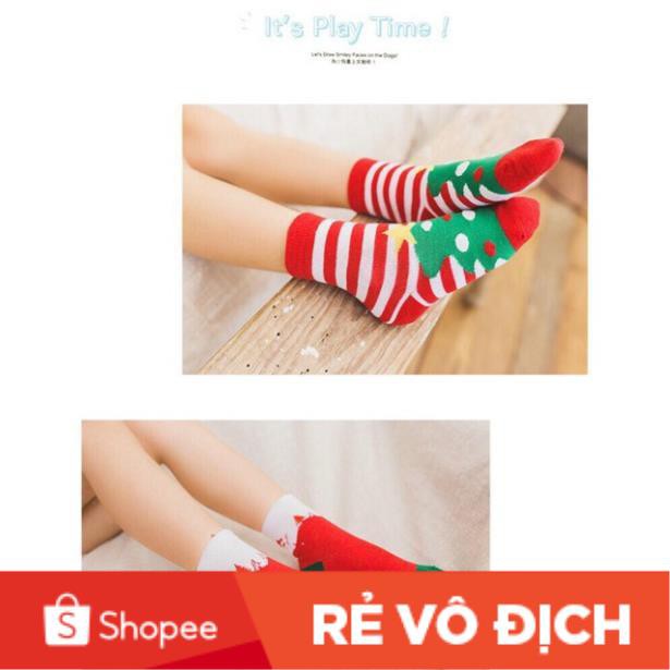 Tất noel cho bé yêu