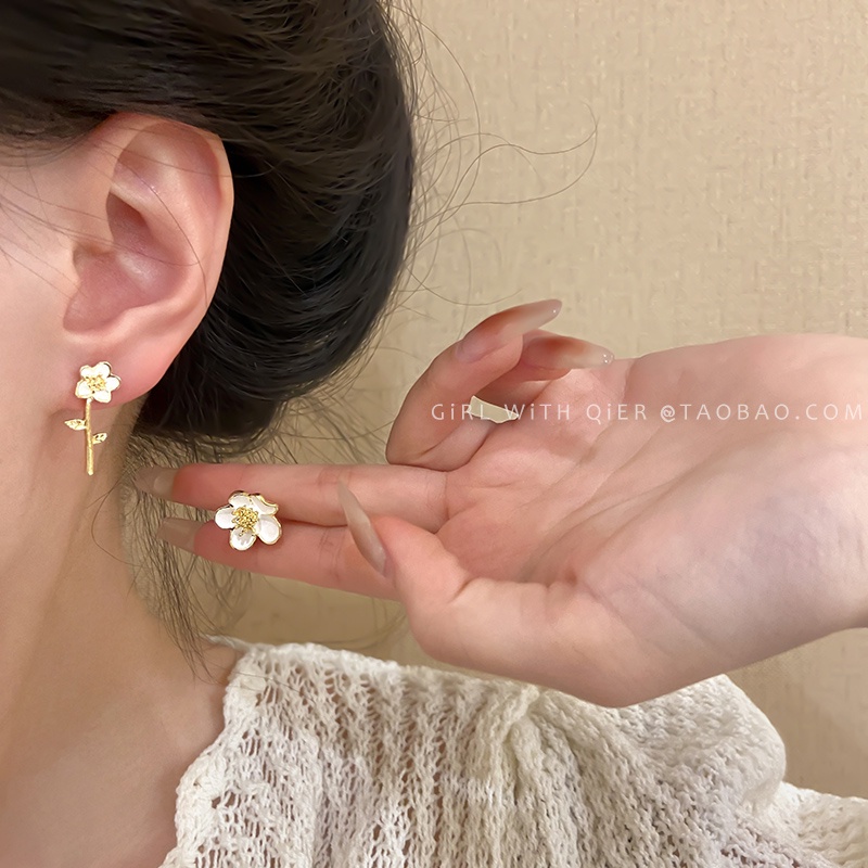 Đôi Khuyên Tai Hình Hoa Thời Trang Cho Nữ