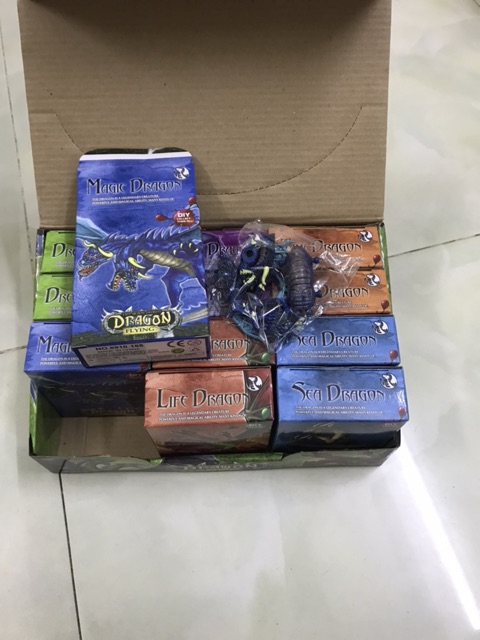 Đồ chơi rồng bay Phương Tây