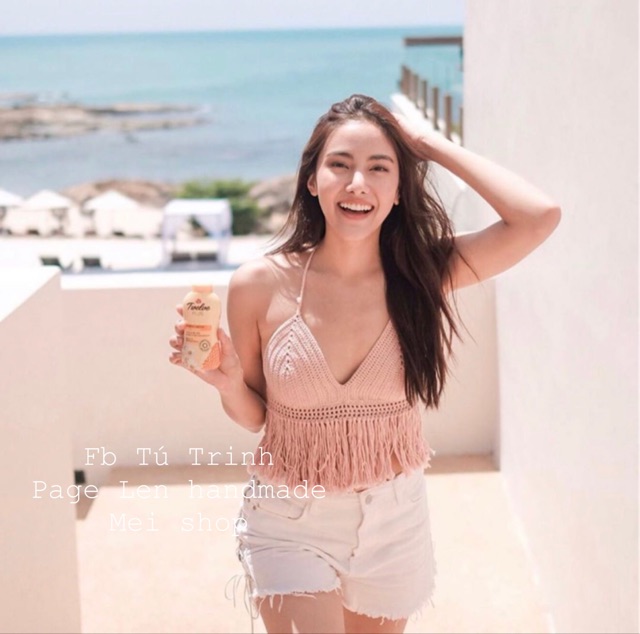 Bikini len móc tua rua