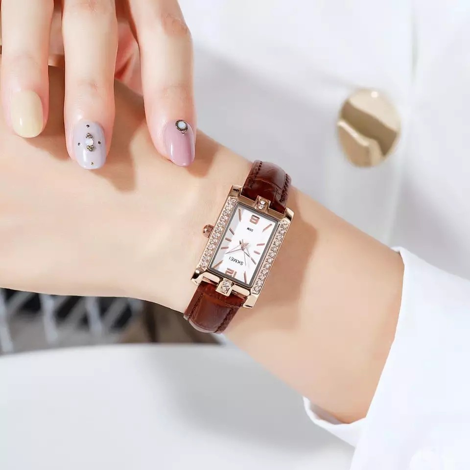 Đồng hồ nữ Skmei SK1690 dây da hình chữ nhật đính đá