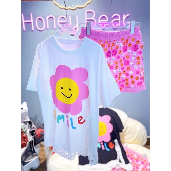 SET BỘ ĐI CHƠI - ÁO THUN SMILE IN HÌNH HOA PHỐI KÈM QUẦN SHORT NGẮN IN HOA NHÍ DỂ THƯƠNG - MÀU TRẮNG - SP001109