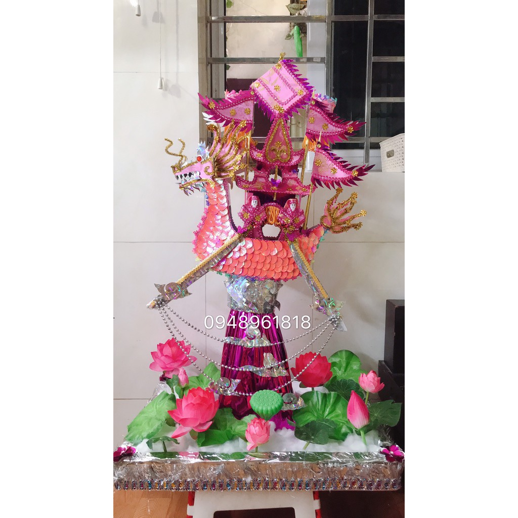Oản thuyền rồng dâng Cô Chín