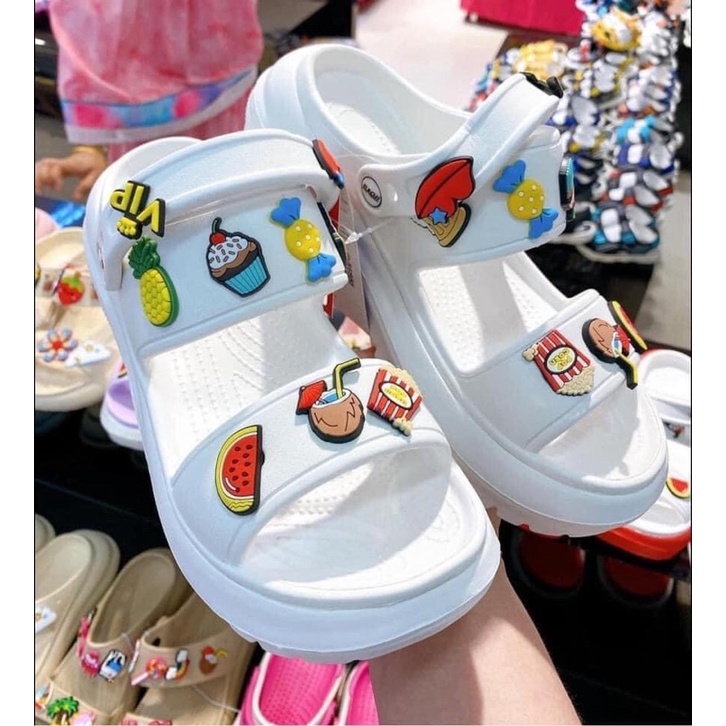 Giày dép nhựa thái lan