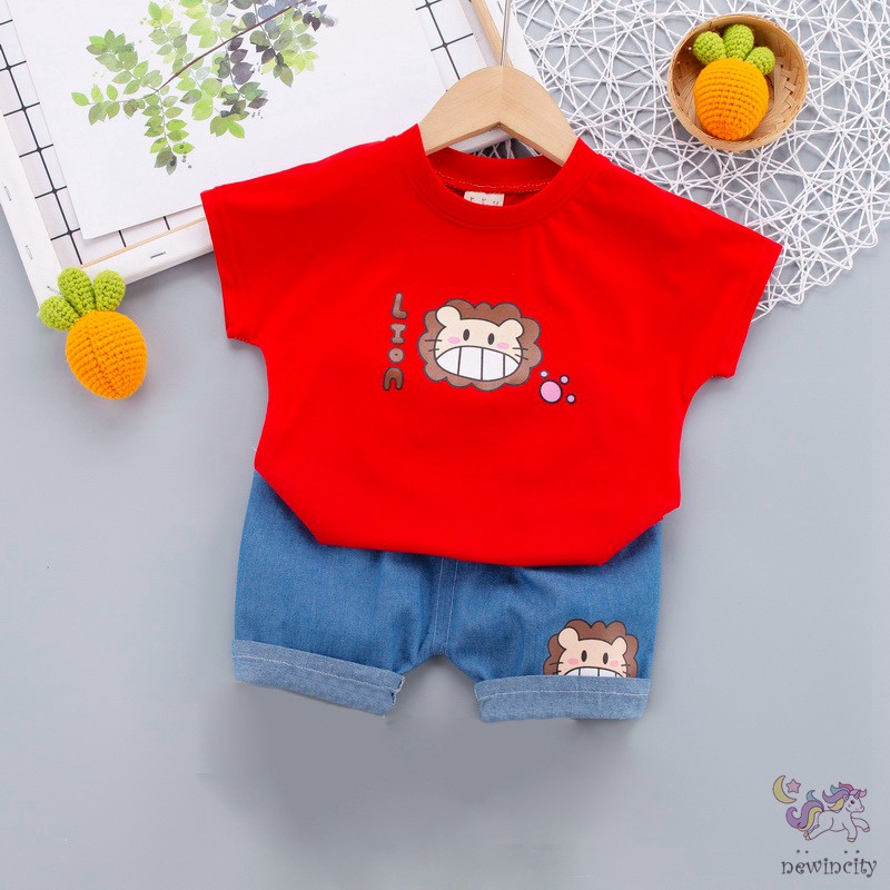 Set áo thun và quần ngắn dễ thương cho bé trai