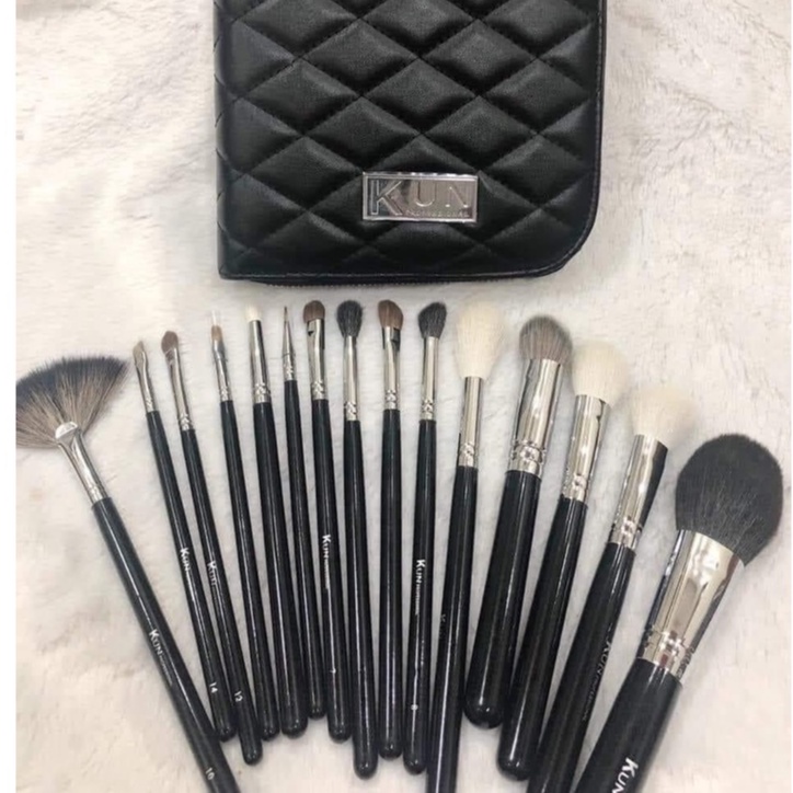 Bộ cọ cá nhân Kun 15 cây lông thú siêu mềm bám phấn