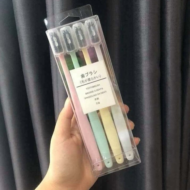 Bàn Chải Đánh Răng MUJI  (Hộp 4 Chiếc)