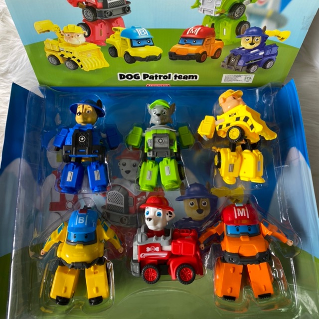 Đội chó cứu hộ biến hình xe robot cứu hộ