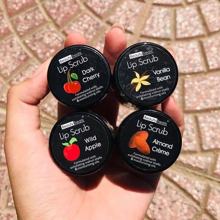 Tẩy da chết môi Beauty Treats Lip Scrub