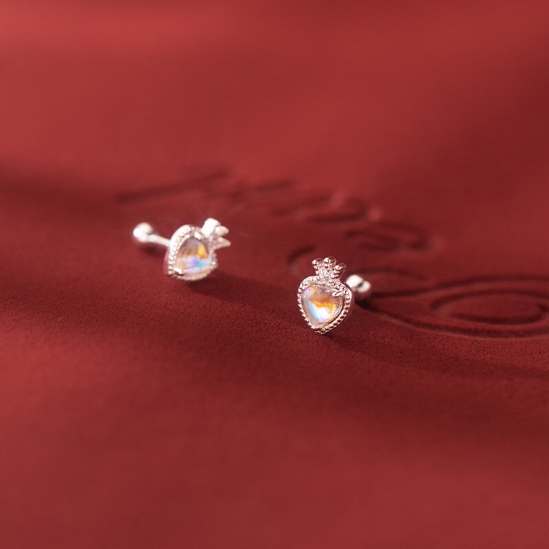 Bông tai bạc đá Moonstone Strawberry, khuyên tai bạc Moonstone Blackmeo đá nhân tạo