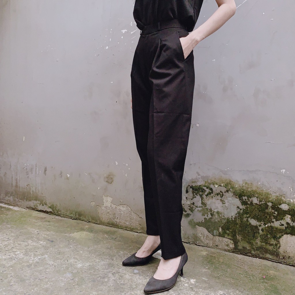 Quần dài baggy cạp cao chất vải kaki màu đen