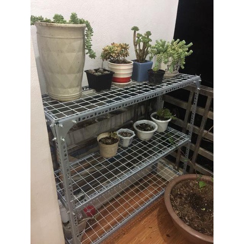 Kệ sắt v lỗ đa năng 2, 3, 4 tầng mặt lưới lắp ghép dùng để hàng, để vật dụng trong nhà bếp, để hoa cây cảnh, để hoa quả