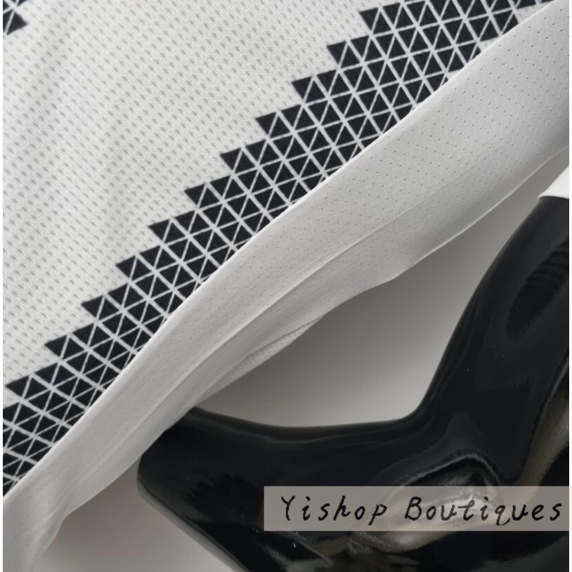 Áo Bóng Đá 22 / 23 Juventus Phiên Bản