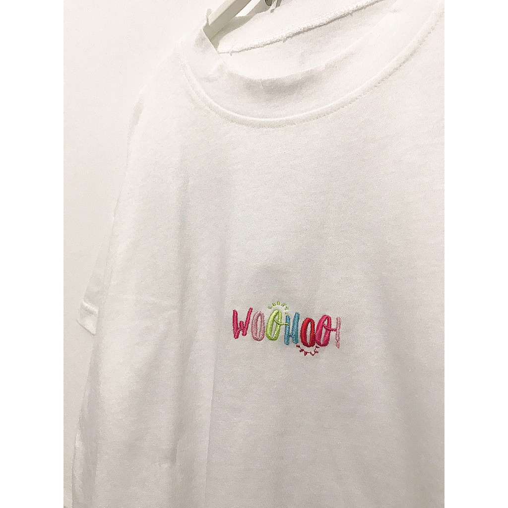 Áo croptop cotton trắng thêu