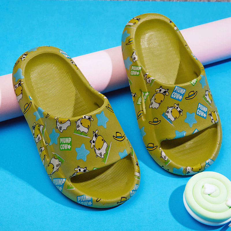 Giày Sandal Xỏ Ngón Đi Biển Chống Trượt Cho Bé