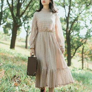 Váy ren tiểu thư hồng nhạt