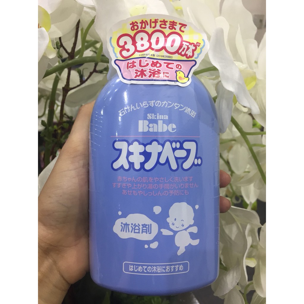 sữa tắm trị rôm sẩy Skina Babe 500ml