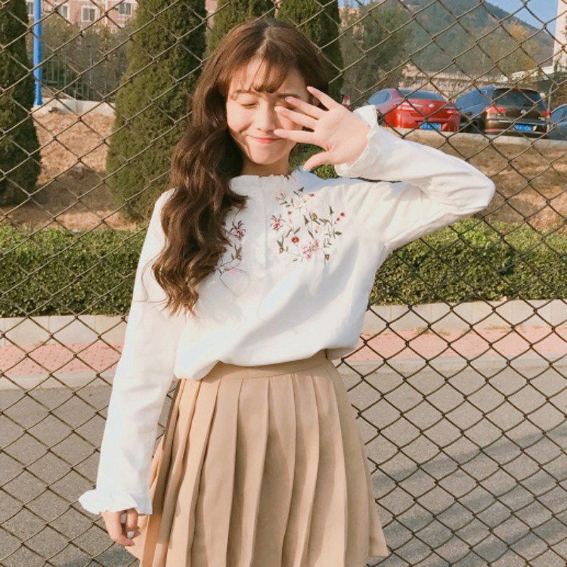 áo sơ mi ulzzang áo sơ mi nữ trắng thêu hoa sơ mi bánh bèo