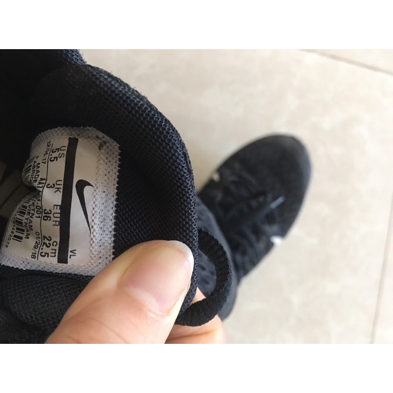 Pass giày thể thao